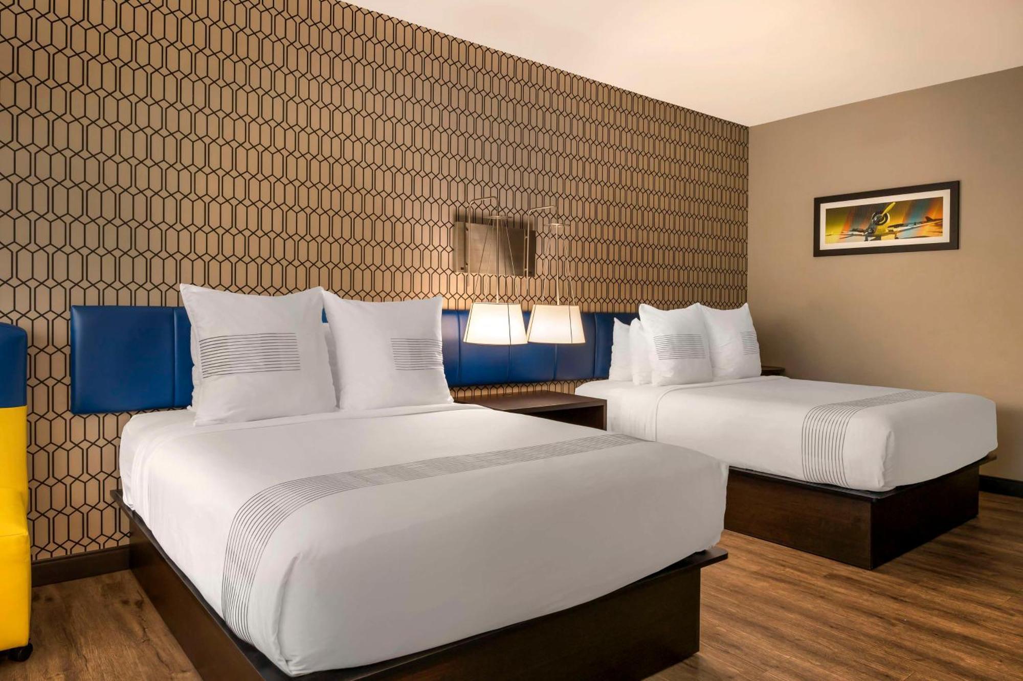 Glo Hotel Asheville-Blue Ridge Parkway Экстерьер фото